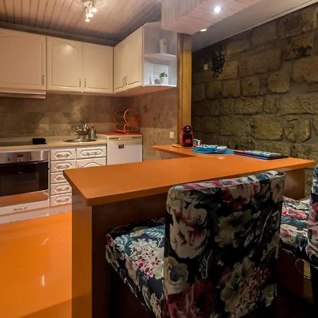 Guest H4u Riverstone Fan Apartman