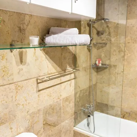 Apartman Guest H4u Riverstone Fan *